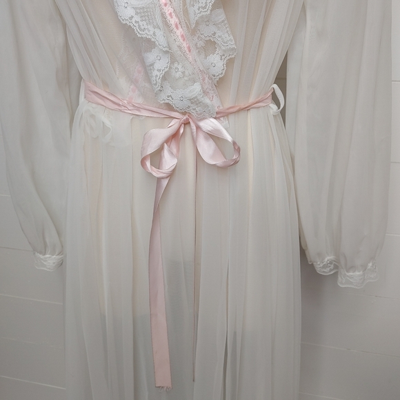 Vintage Slumber Suzy White Sheer Peignoir Size M - Picture 3 of 16